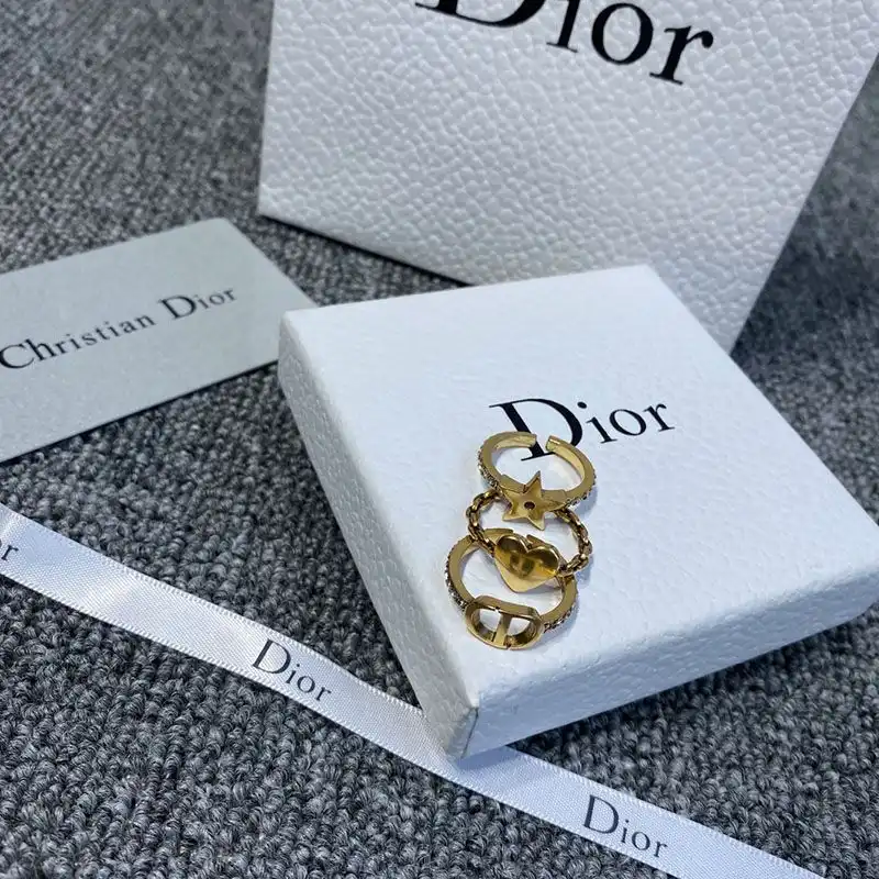 Affordable Hot Dior Open Chain Knuckle Ring Set Metal and White Crystals Gold 0126