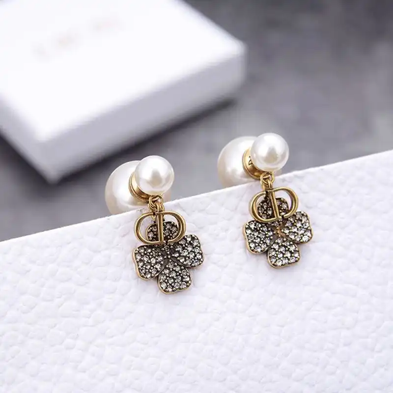 Affordable Hot Dior Tribales Earrings Antique CD, White Resin Pearls And White Four-Leaf Clover Gold 0204