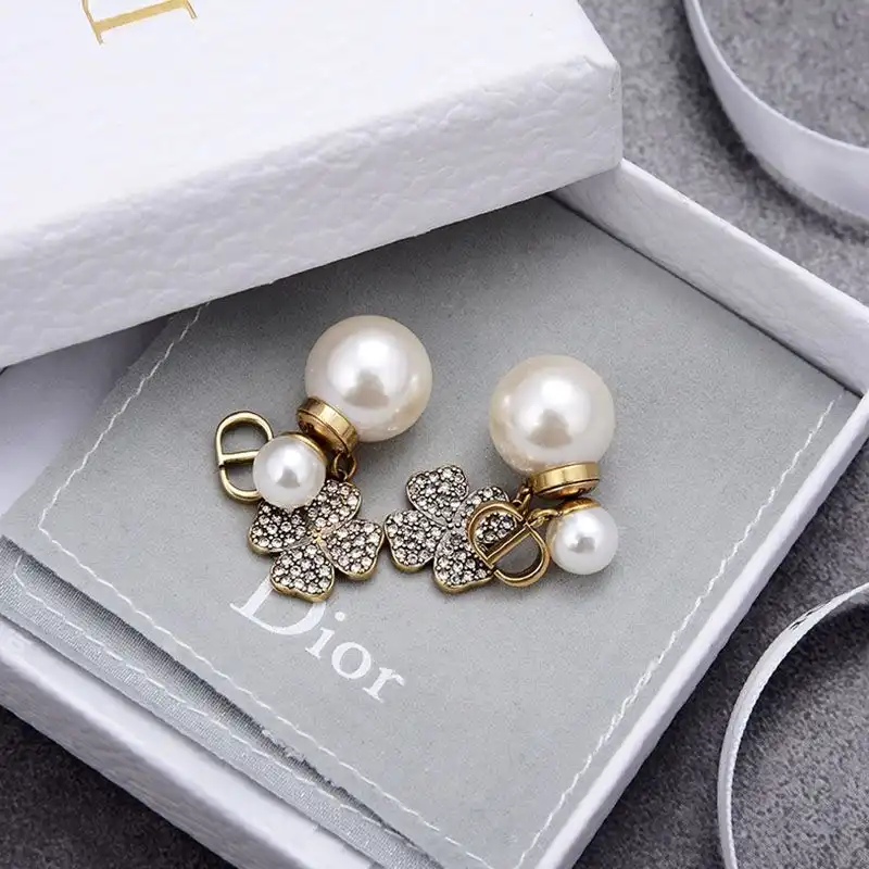 Affordable Hot Dior Tribales Earrings Antique CD, White Resin Pearls And White Four-Leaf Clover Gold 0204